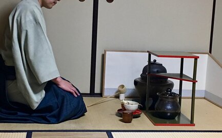 Chagama in Verwendung bei der Teezeremonie – authentische japanische Teekultur erleben Chagama in Verwendung bei der Teezeremonie – authentische japanische Teekultur erleben