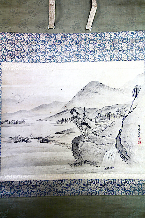 Japanese hanging scroll (Kakemono) – Landscape | Shoji Bau