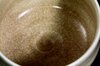 Nahaufnahme der subtilen Rissstruktur innen in einer traditionellen japanischen Chawan Nahaufnahme der subtilen Rissstruktur innen in einer traditionellen japanischen Chawan