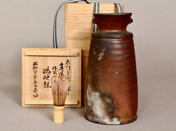 Ikebana Bizen Vase online kaufen | © Shoji Bau | Japanische Möbel und Antiquitäten