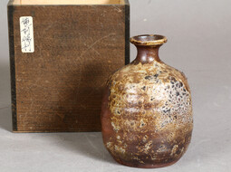 Ikebana Bizen Vase online kaufen | © Shoji Bau | Japanische Möbel und Antiquitäten