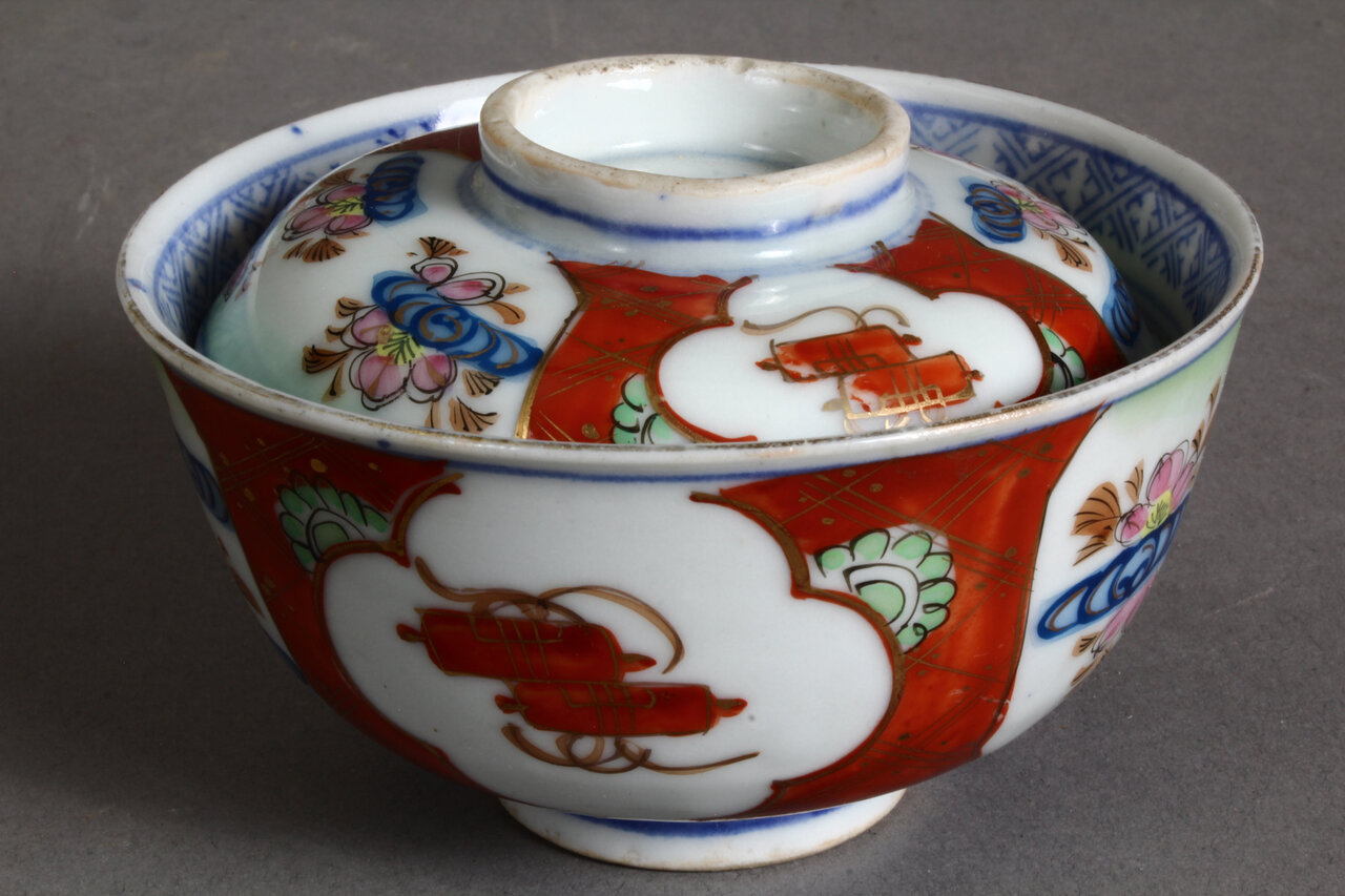 Set aus 5 japanischen Suppenschalen, Meiji-Ära