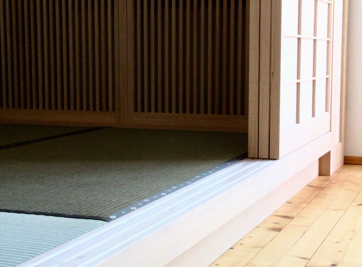 Japanische Einrichtung mit Tatami Matten