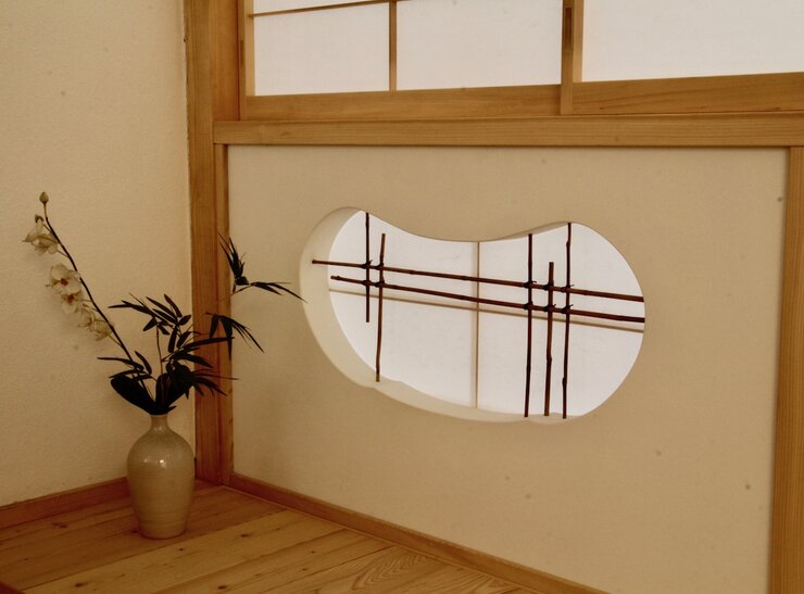 Japanische Einrichtung mit Shoji und Tatami